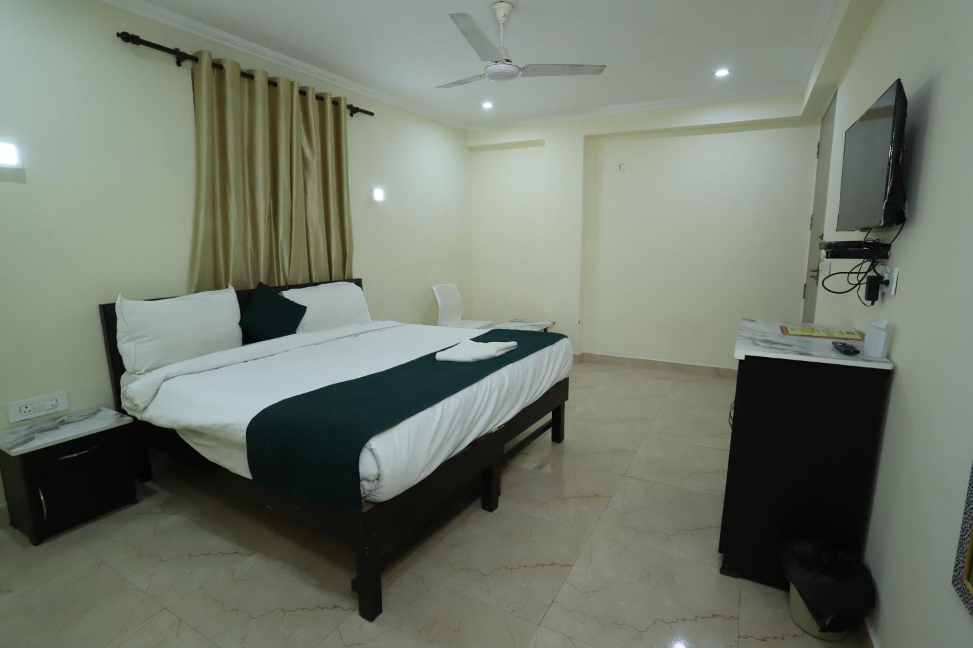 Airport Annexe New Delhi