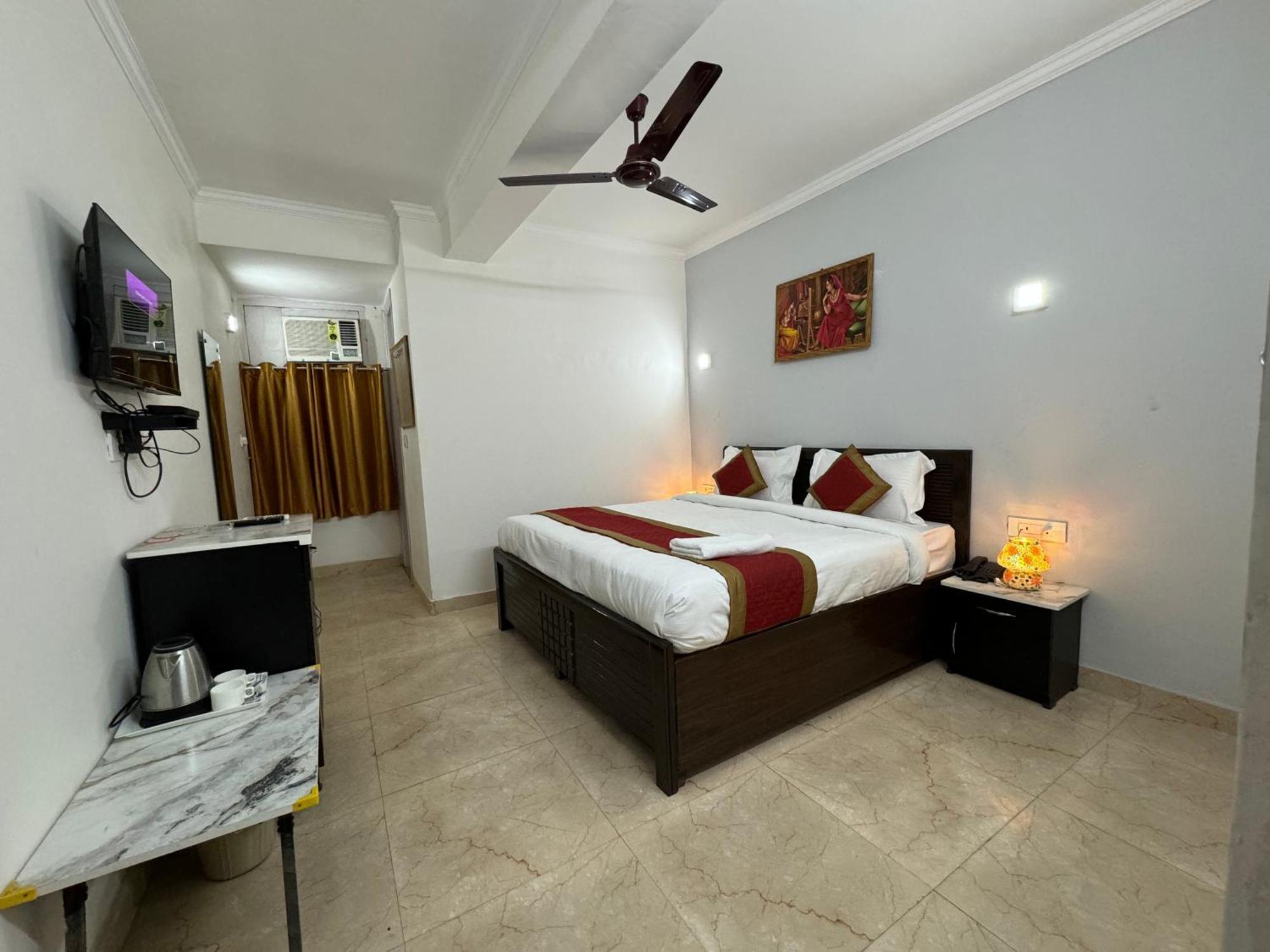 Airport Annexe New Delhi